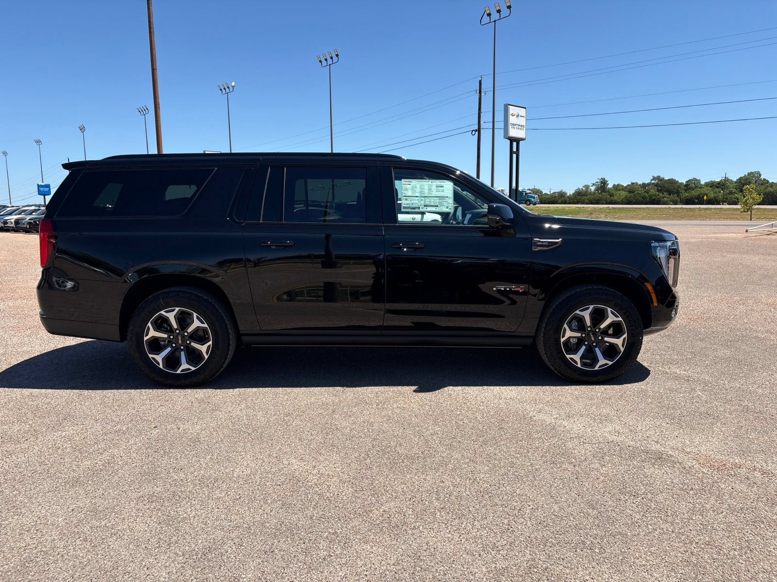 2026 GMC Yukon XL AT4 Ultimate