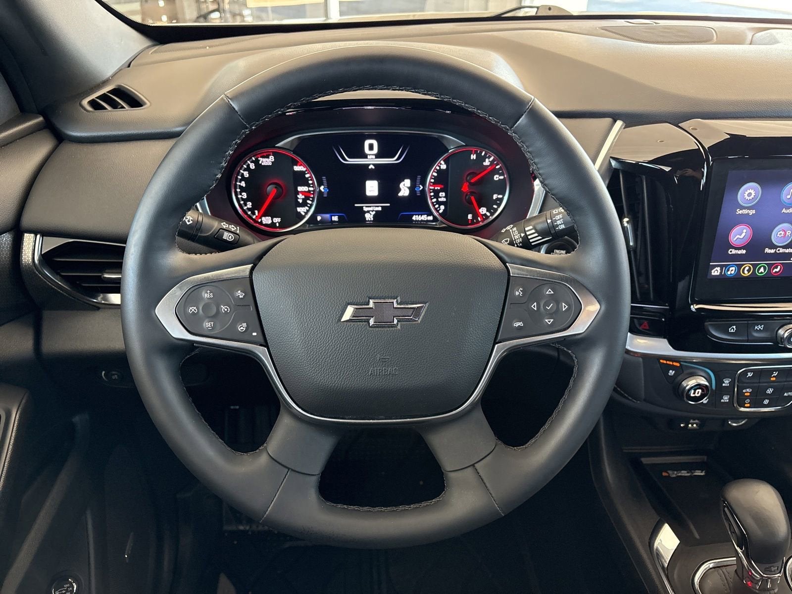 2023 Chevrolet Traverse Premier - Photo 40