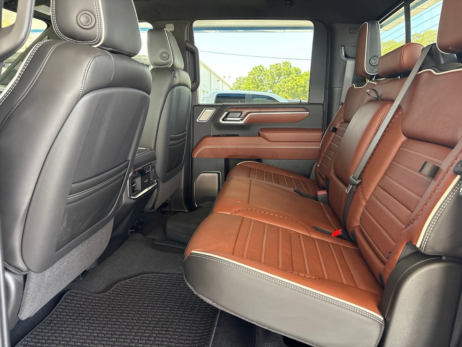 2026 GMC Sierra 2500HD Denali Ultimate - Photo 20