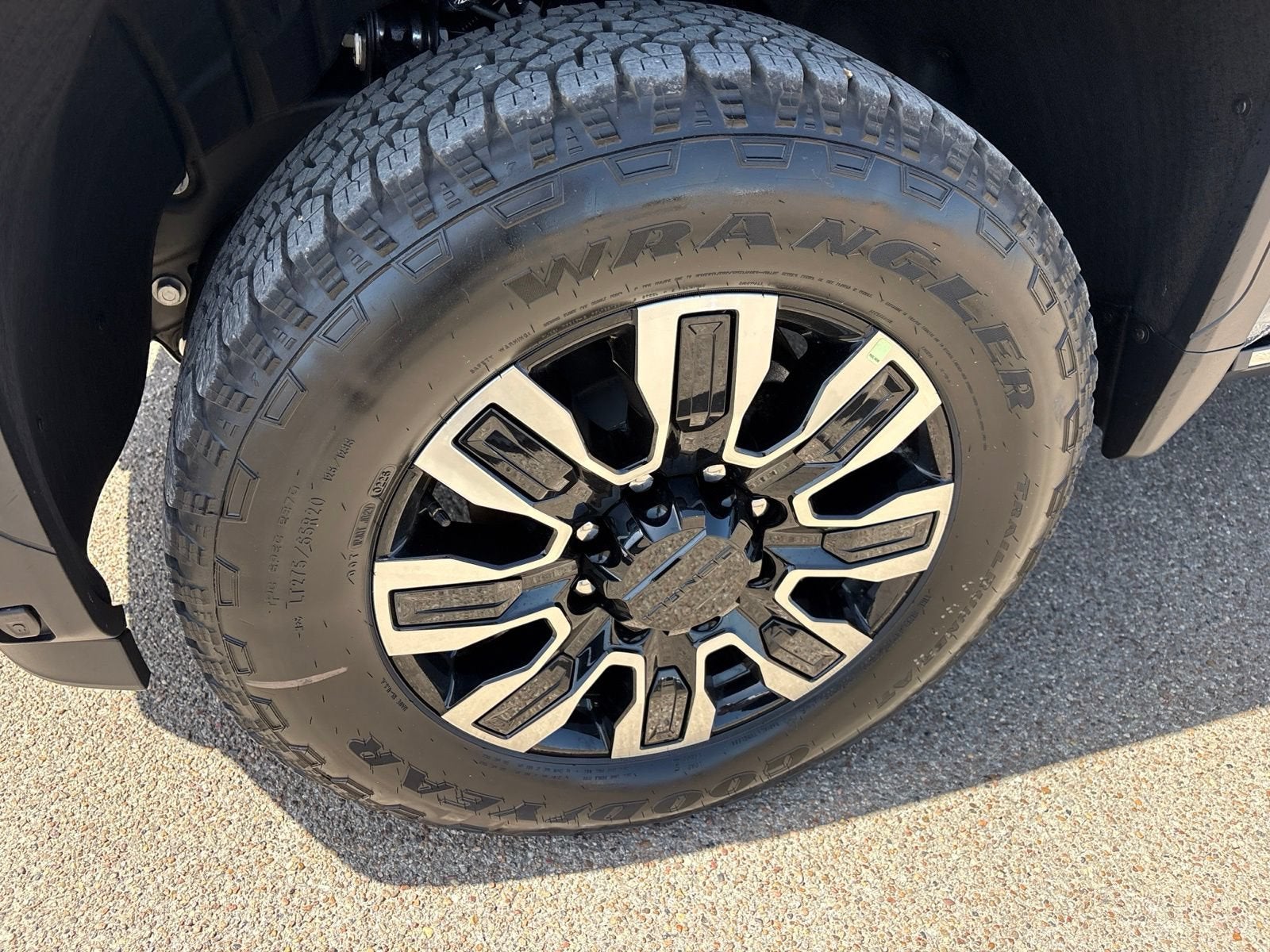 2026 GMC Sierra 2500HD Denali Ultimate - Photo 42