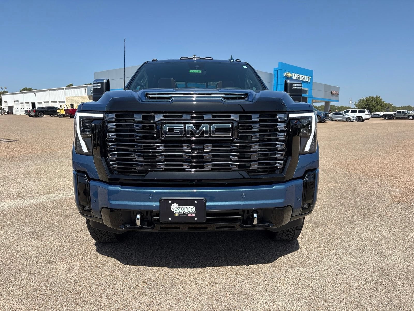 2026 GMC Sierra 2500HD Denali Ultimate - Photo 9