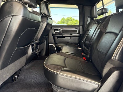 2022 RAM 2500 Laramie Crew Cab 4x4 6'4" Box